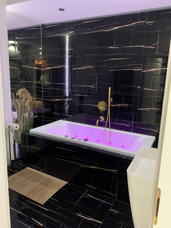 Apartament Gold Złotoryja Kültér fotó
